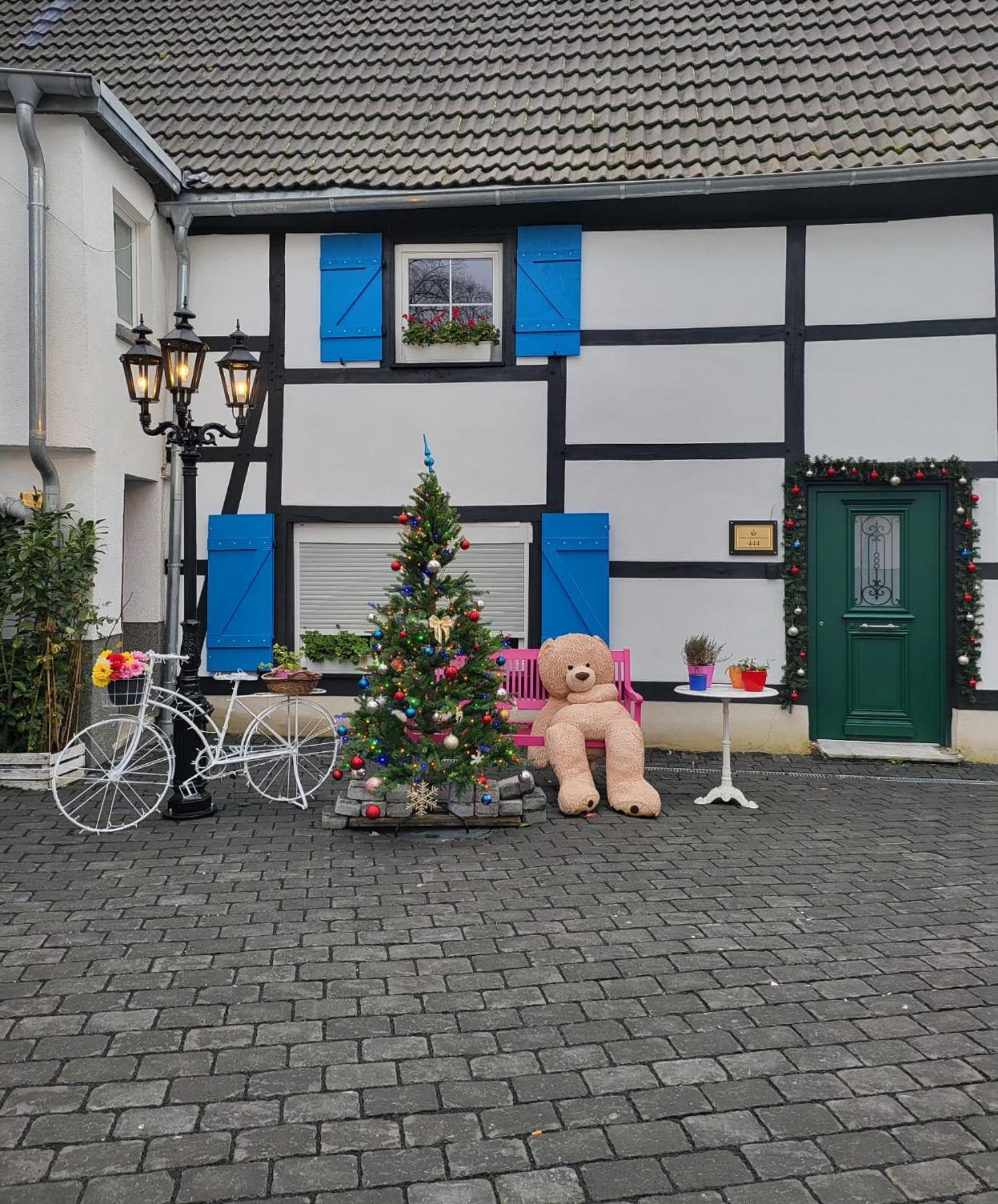 Ny-Golden Apartments-Dortmund Airport Ngoại thất bức ảnh